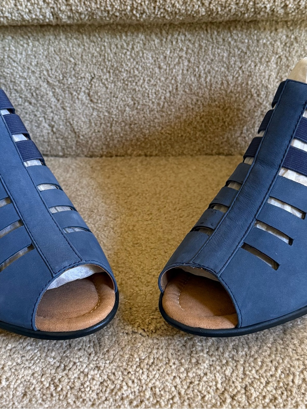 Comfortiva Faye Denim Nubuck Sandals - Denim 9.5WW - Brand New